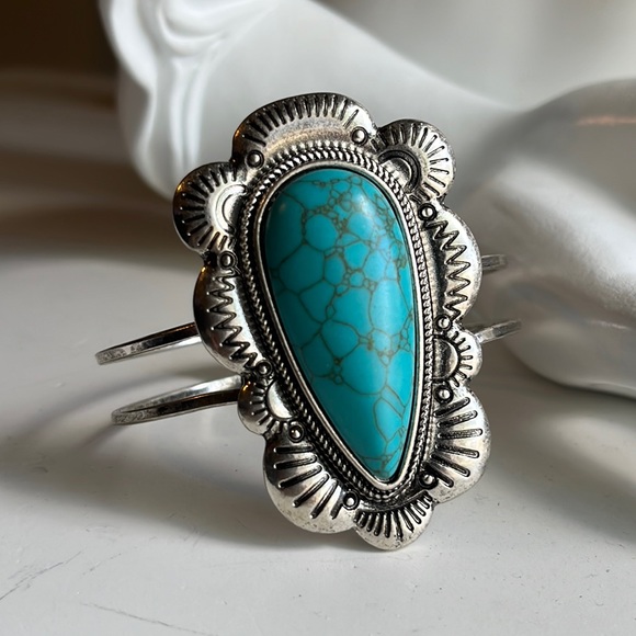 Anthropologie Silver & Turquoise Bracelet Cuff - Picture 4 of 5